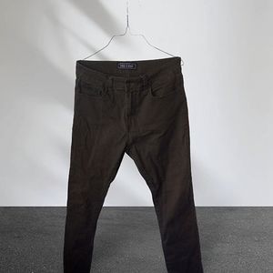 Size 32x30 green pants from fire&rain